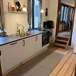דירה The Cozy Cave Center *