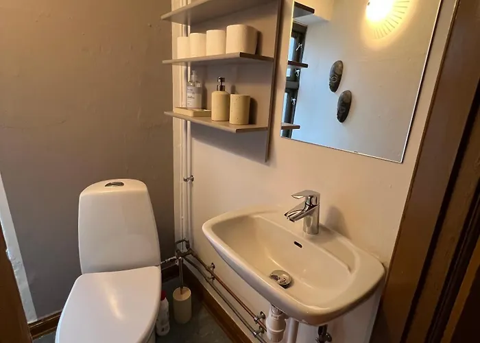 Apartment The Cozy Cave Center *